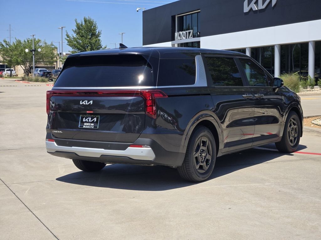 New 2026 Kia Carnival LXS Minivan/Van