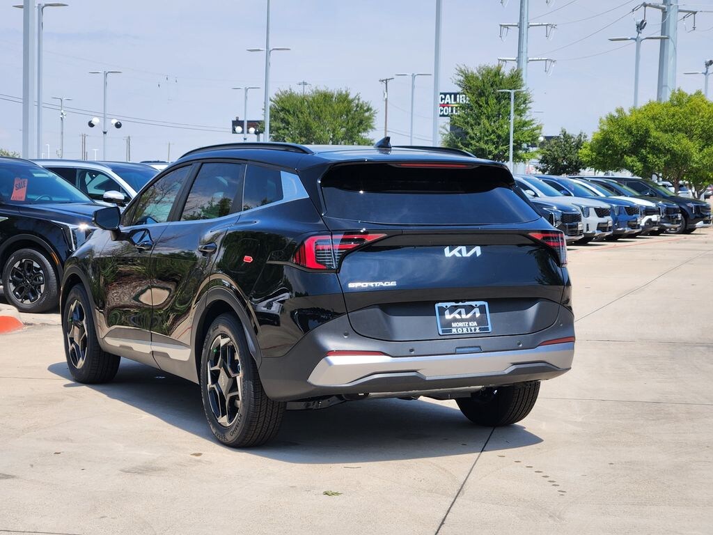 New 2026 Kia Sportage EX SUV