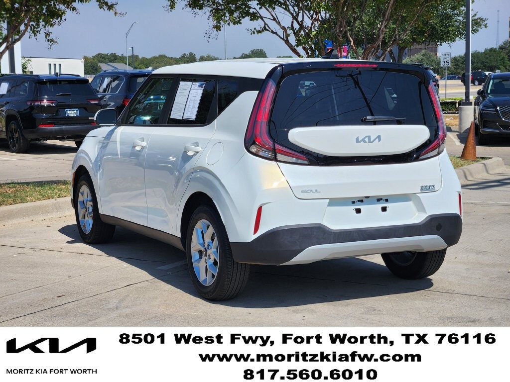 Used 2025 Kia Soul LX Hatchback
