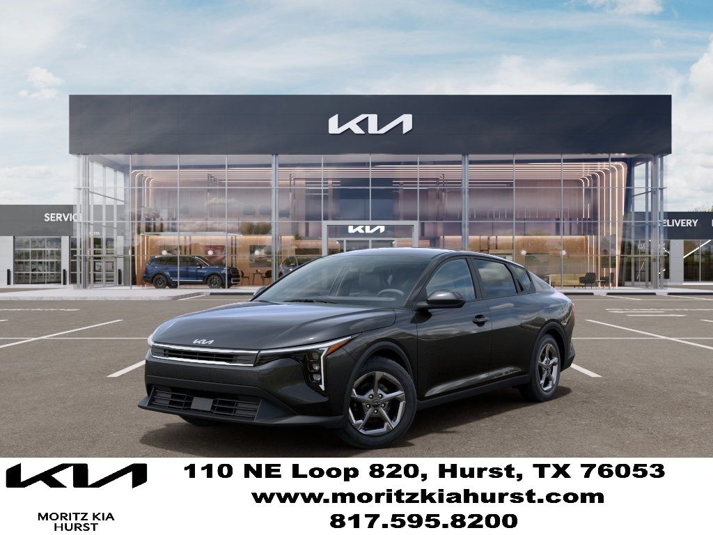 New 2026 Kia K4 LXS Sedan