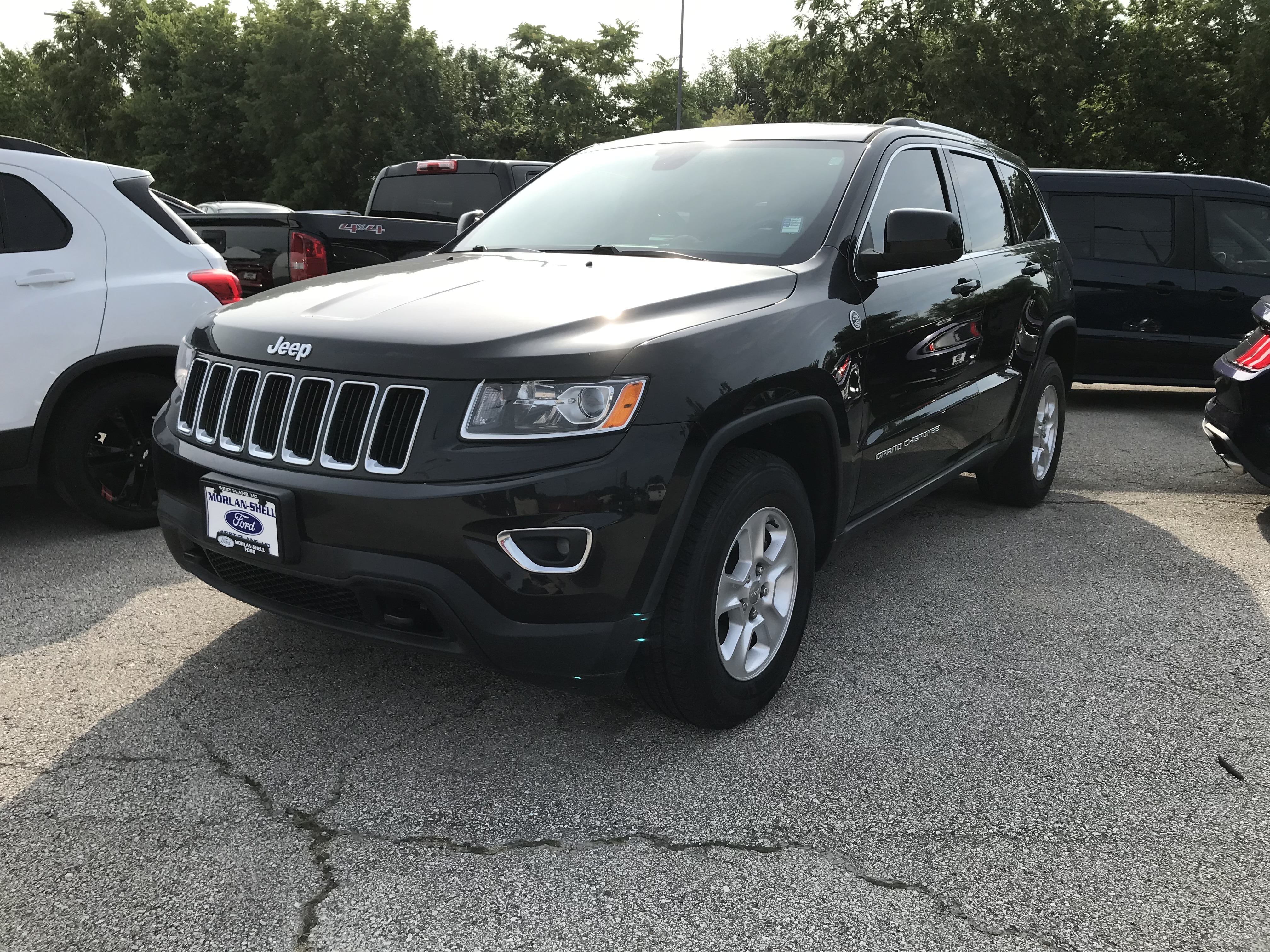 2016 Jeep Grand Cherokee Laredo SUV