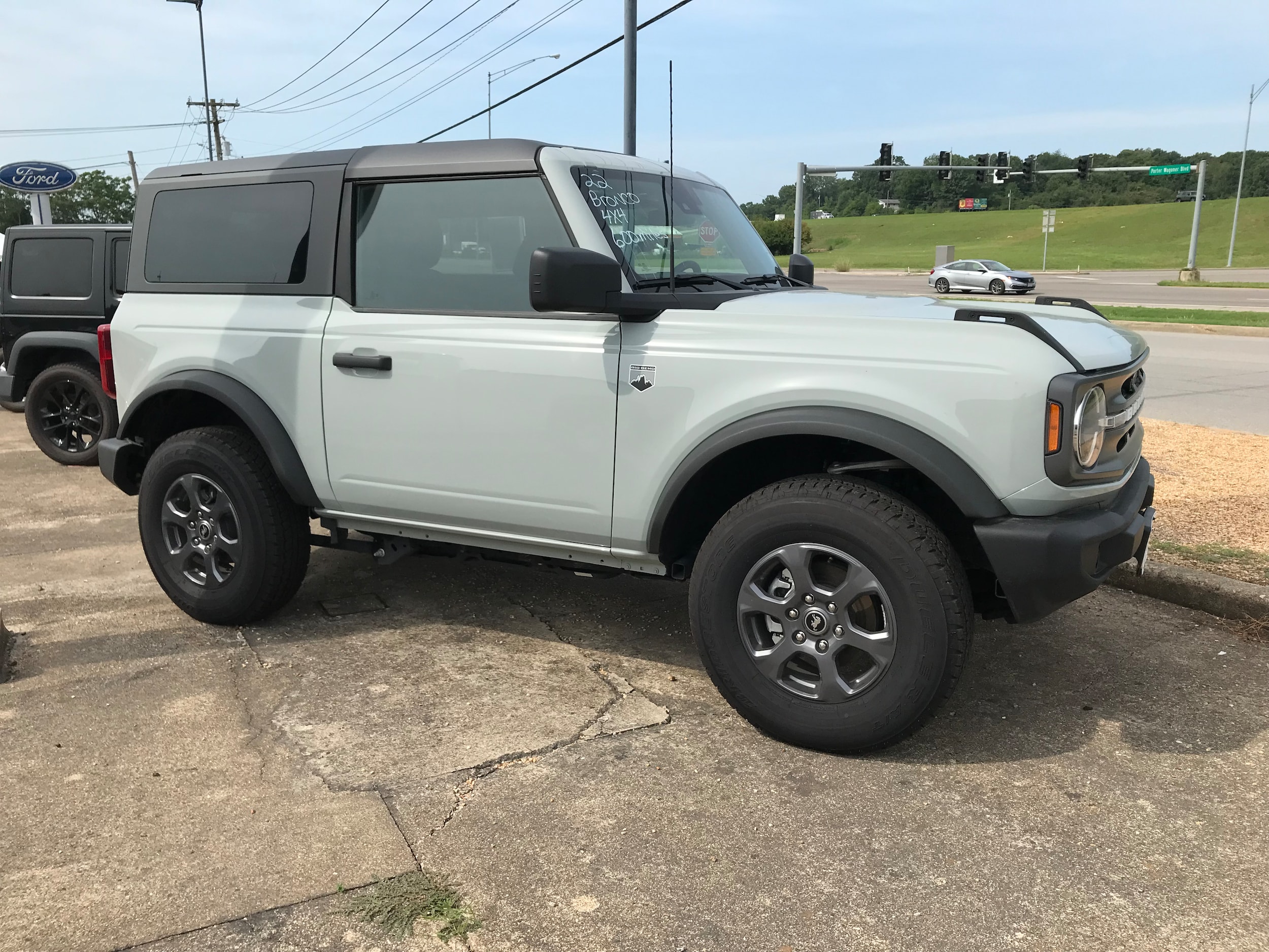 2022 Ford Bronco 2-Door