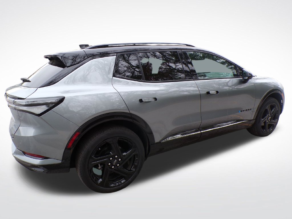 2026 Chevrolet Equinox EV RS - Photo 8