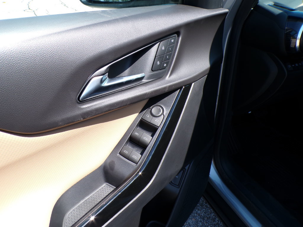 2027 Chevrolet Equinox ACTIV - Photo 23