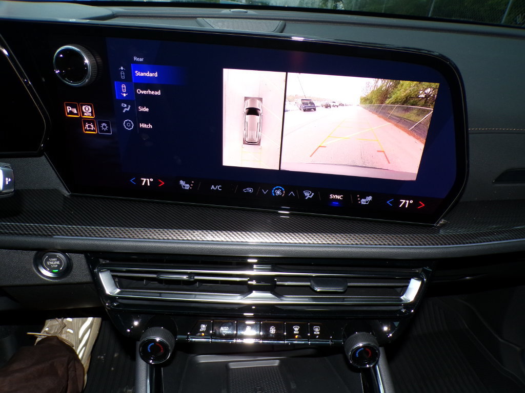 2027 Chevrolet Traverse Z71 - Photo 26
