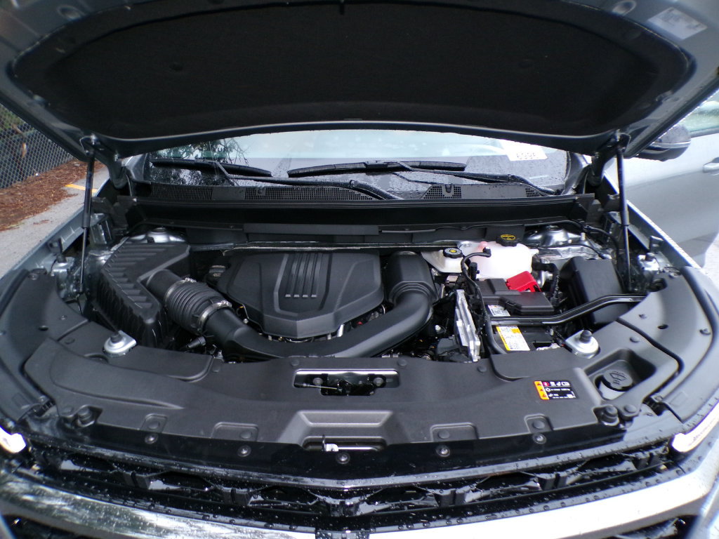 2027 Chevrolet Traverse Z71 - Photo 32