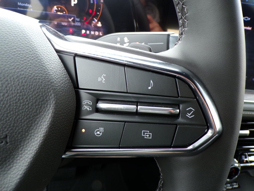 2026 Chevrolet Suburban Premier - Photo 25