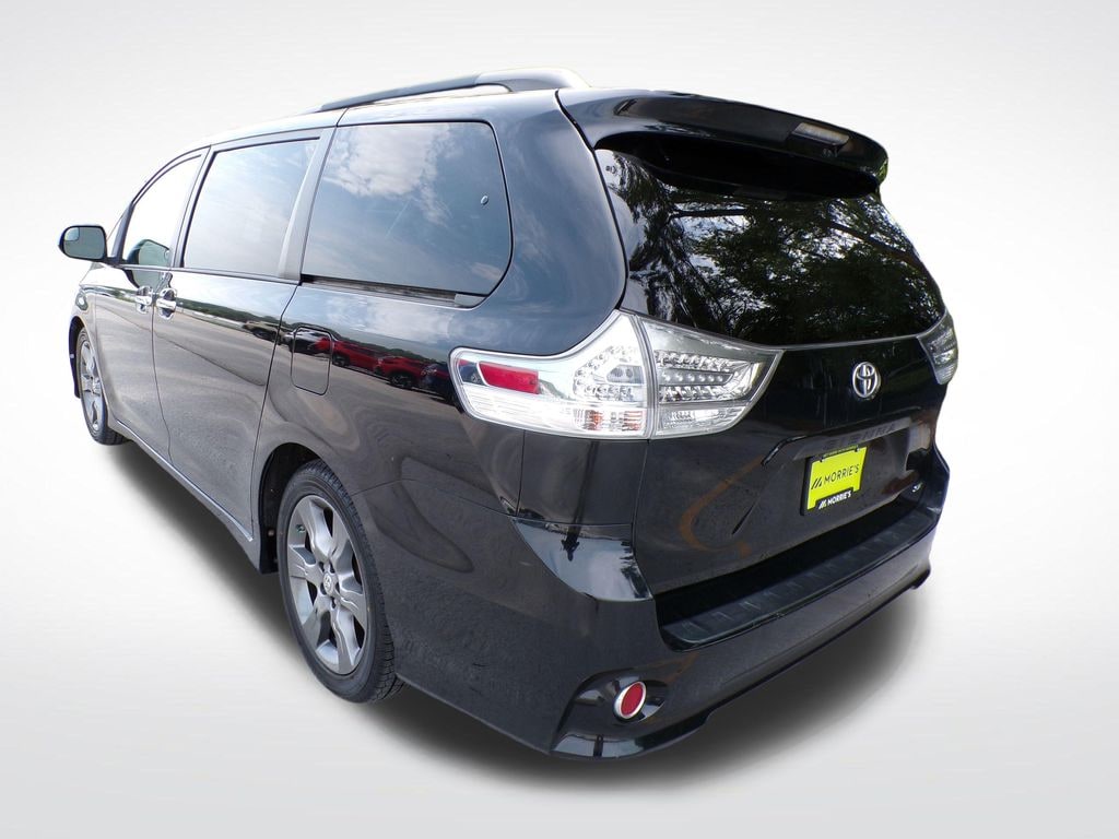 Certified 2016 Toyota Sienna SE 8 Passenger Van