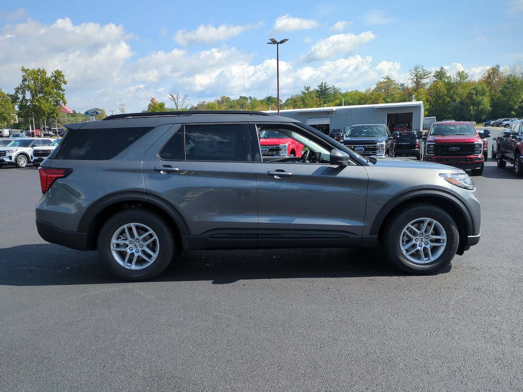 New 2026 Ford Explorer Active SUV