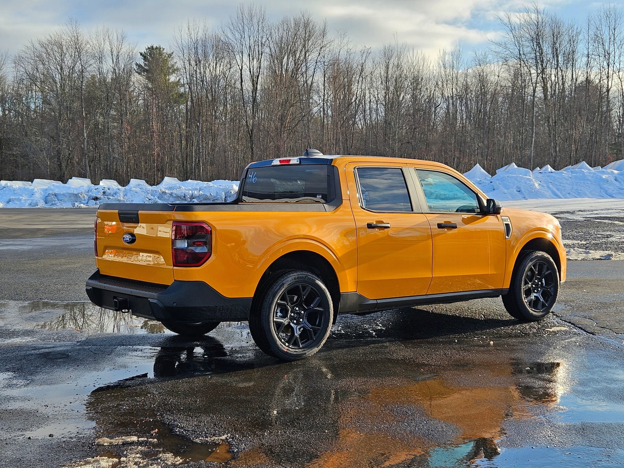 2026 Ford Maverick XLT - Photo 3