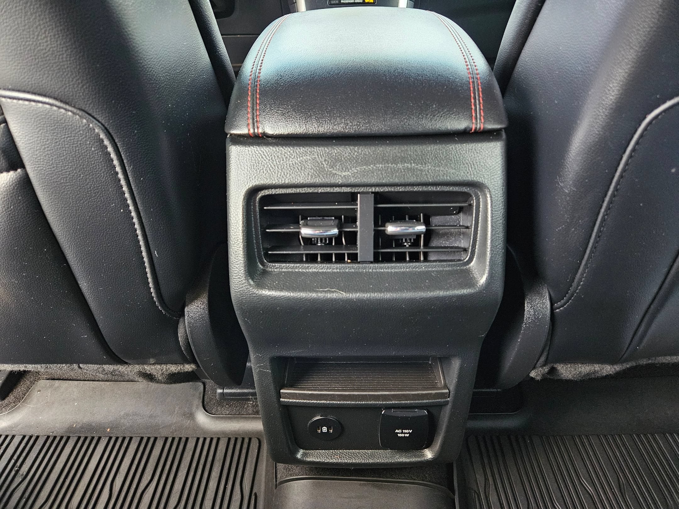 2024 Ford Edge ST-Line - Photo 19