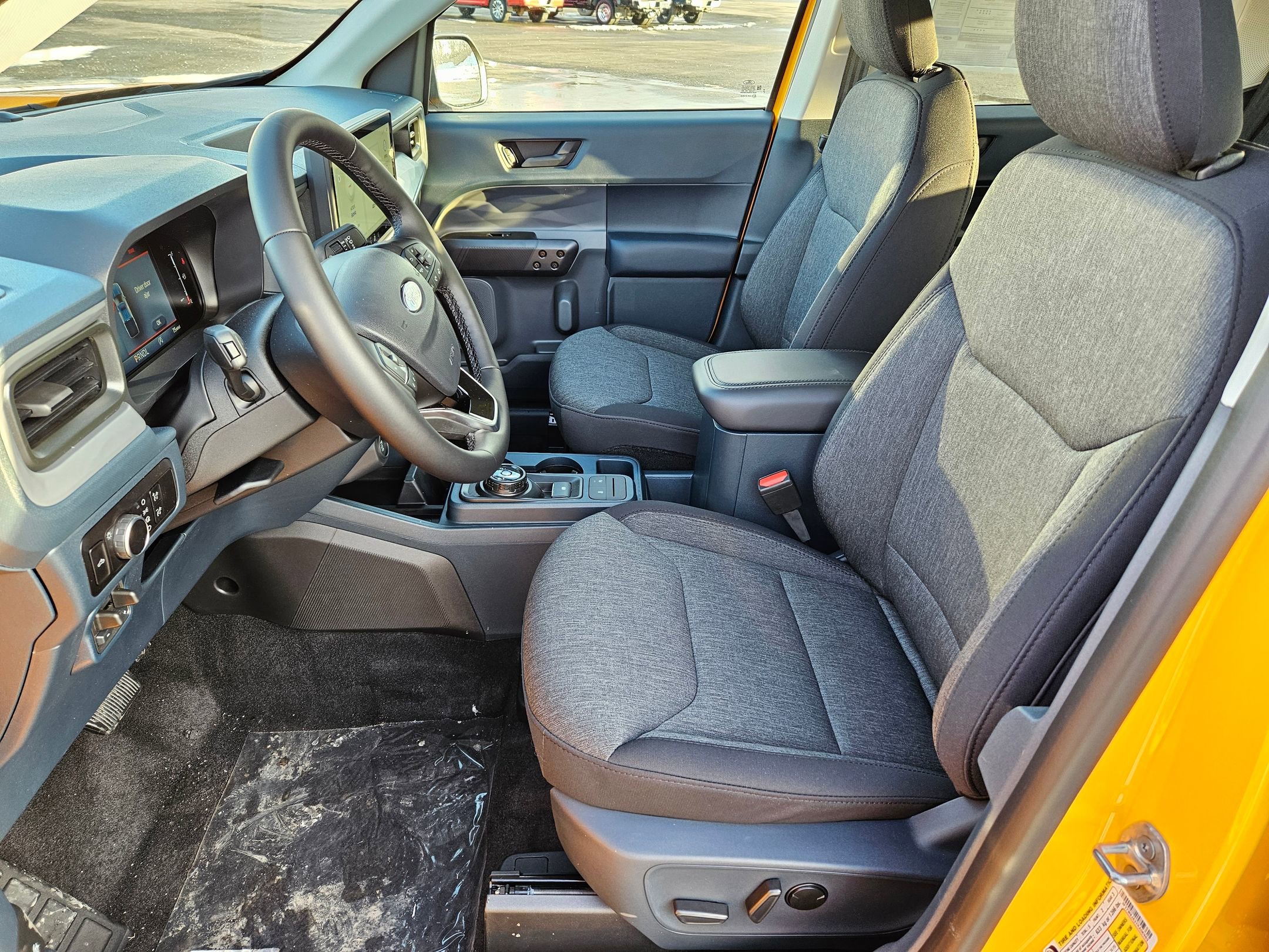 2026 Ford Maverick XLT - Photo 4