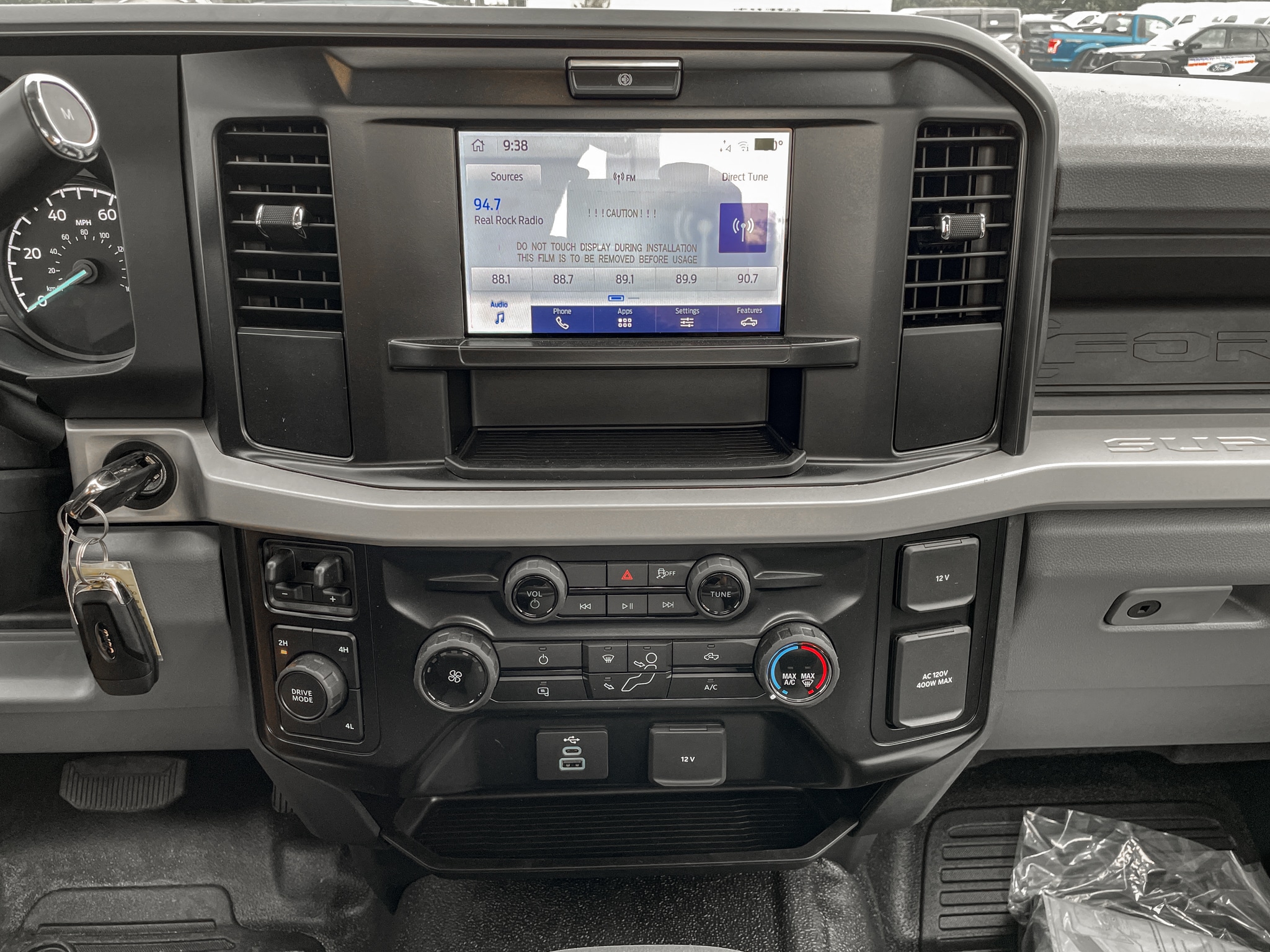 2026 Ford F-450 Super Duty Chassis Cab XL - Photo 14