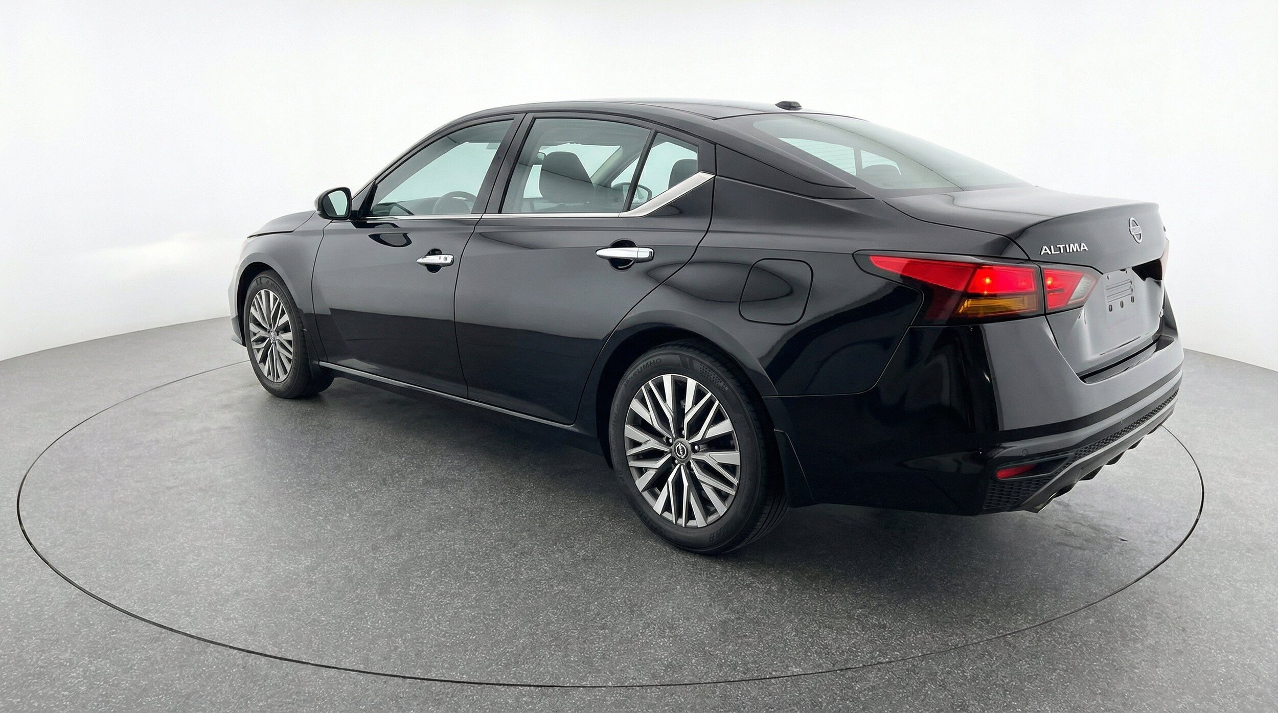 Thumbnail: 2025 Nissan Altima - 6