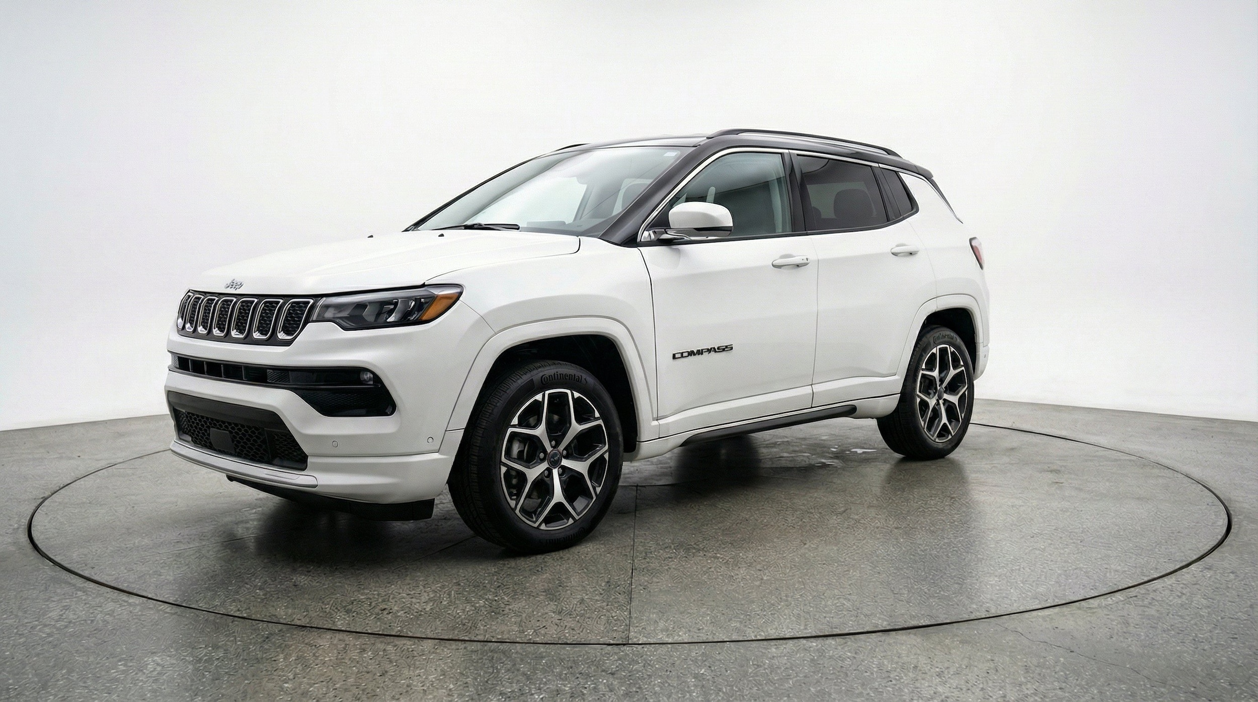 Thumbnail: 2025 Jeep Compass - 3