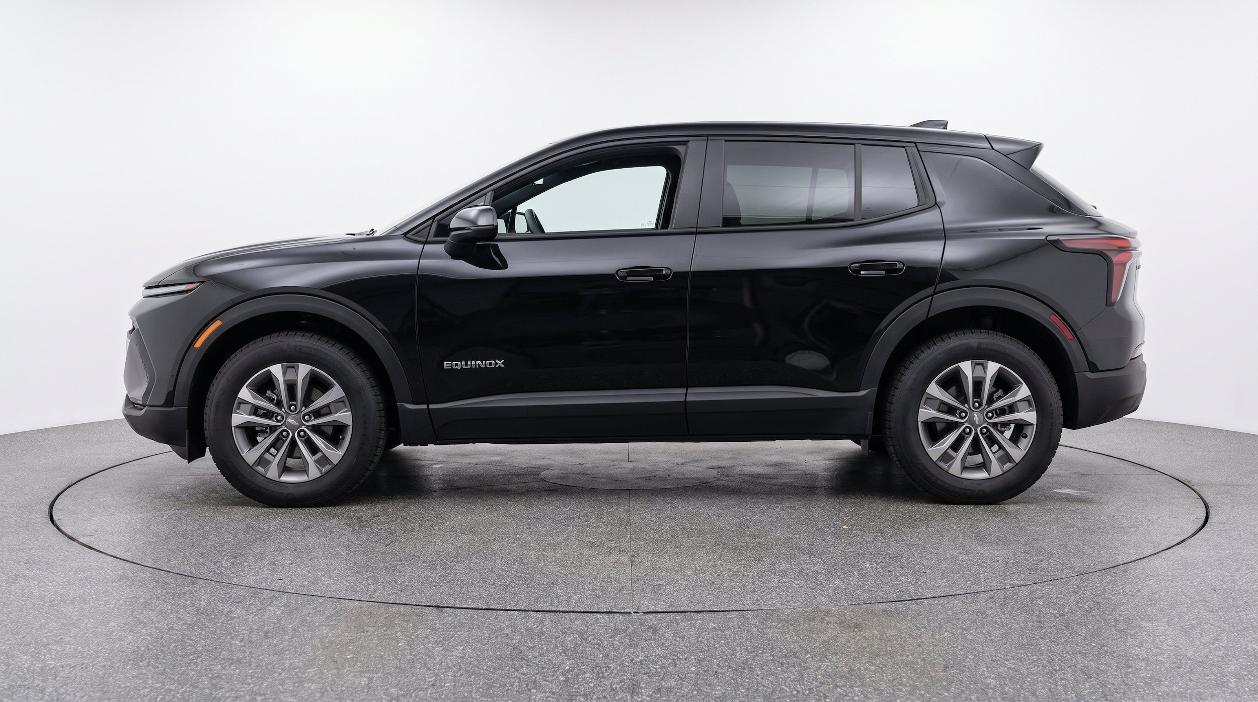 Thumbnail: 2025 Chevrolet Equinox - 5