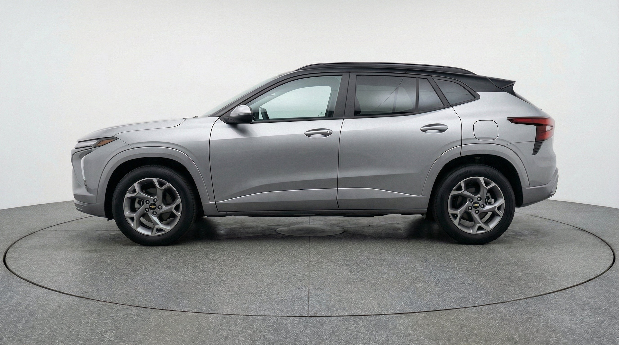 Thumbnail: 2025 Chevrolet Trax - 5