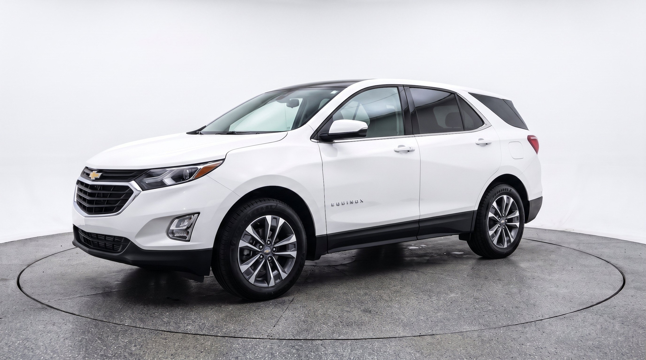 Thumbnail: 2025 Chevrolet Equinox - 3