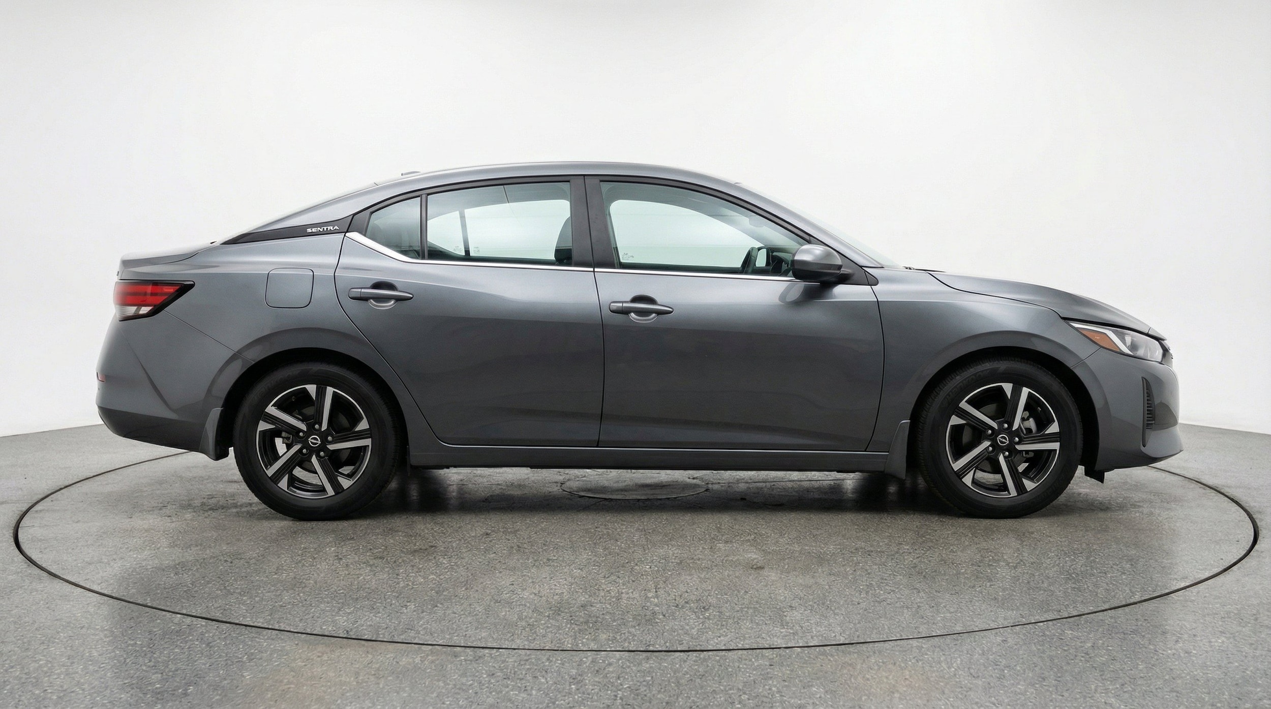 Thumbnail: 2025 Nissan Sentra - 11