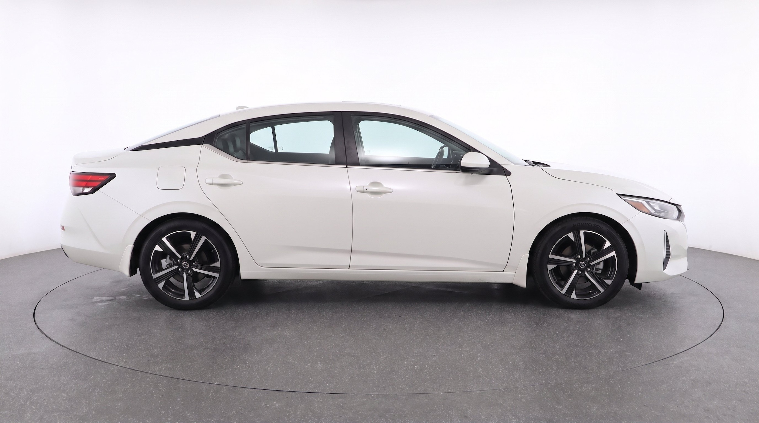 Thumbnail: 2025 Nissan Sentra - 10