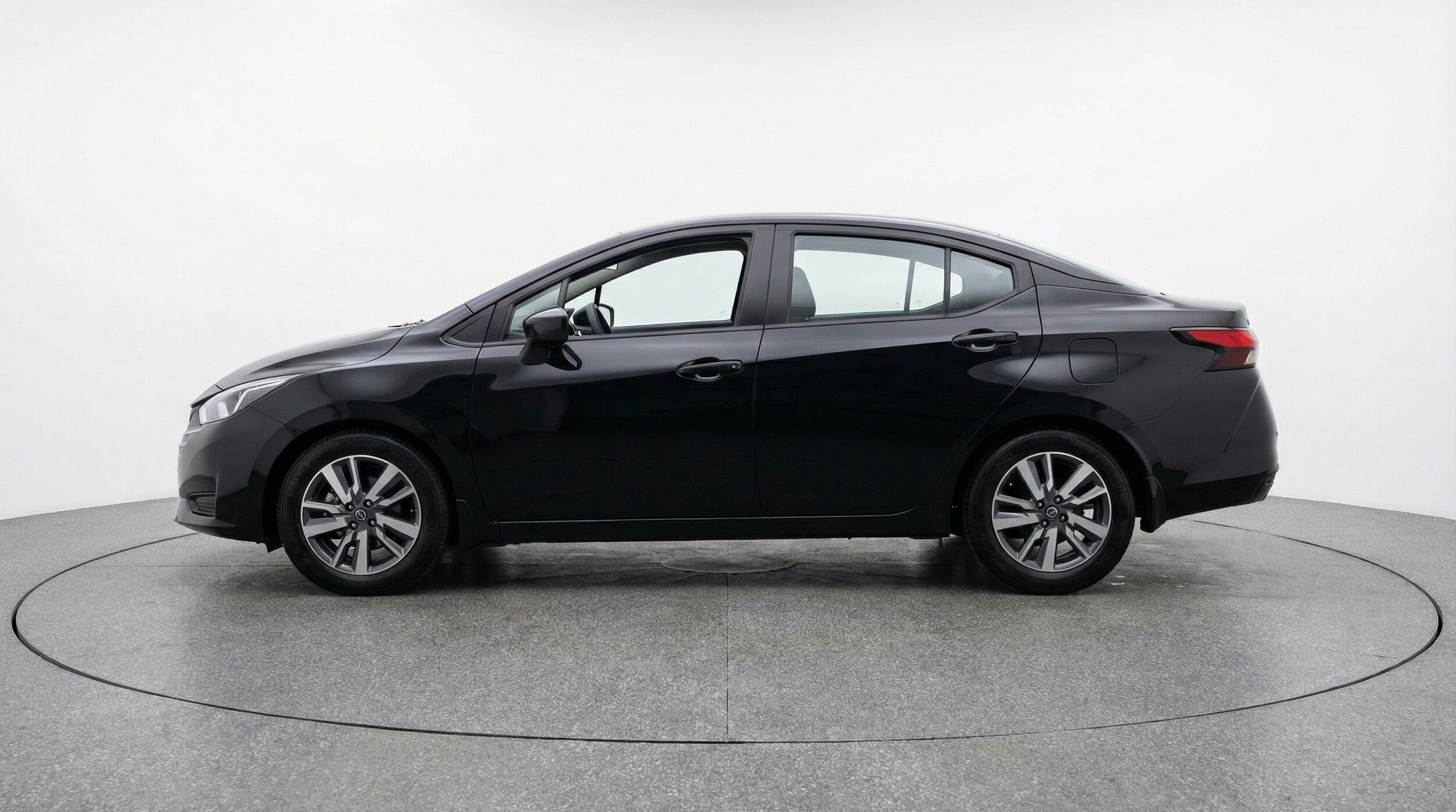 Thumbnail: 2025 Nissan Versa - 5