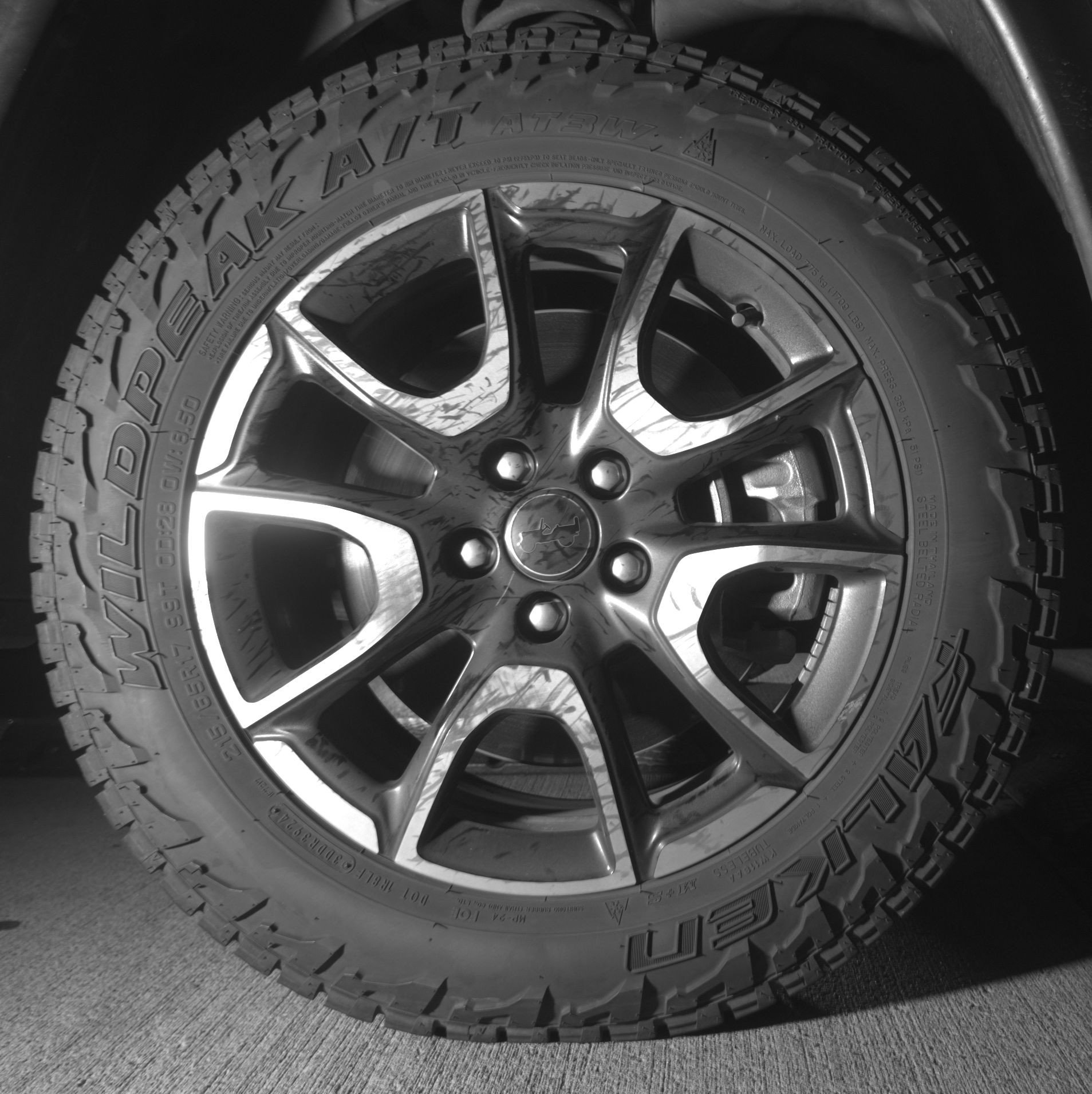 Thumbnail: 2025 Jeep Compass - 13