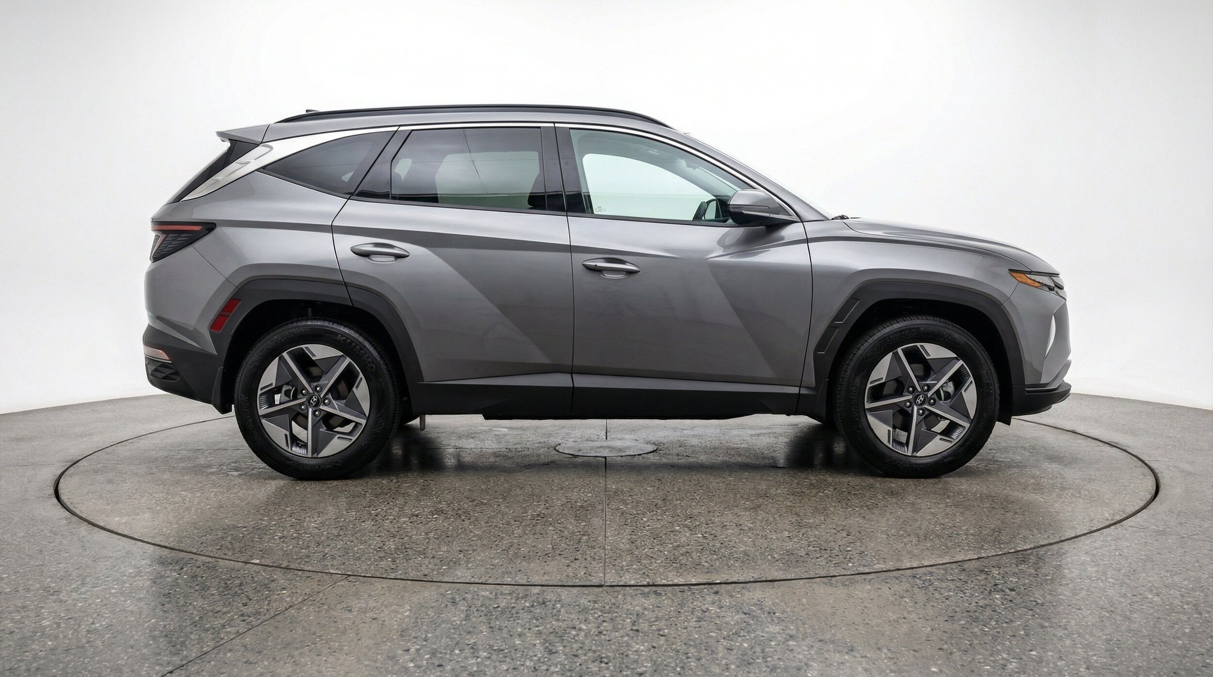 Thumbnail: 2025 Hyundai Tucson - 10