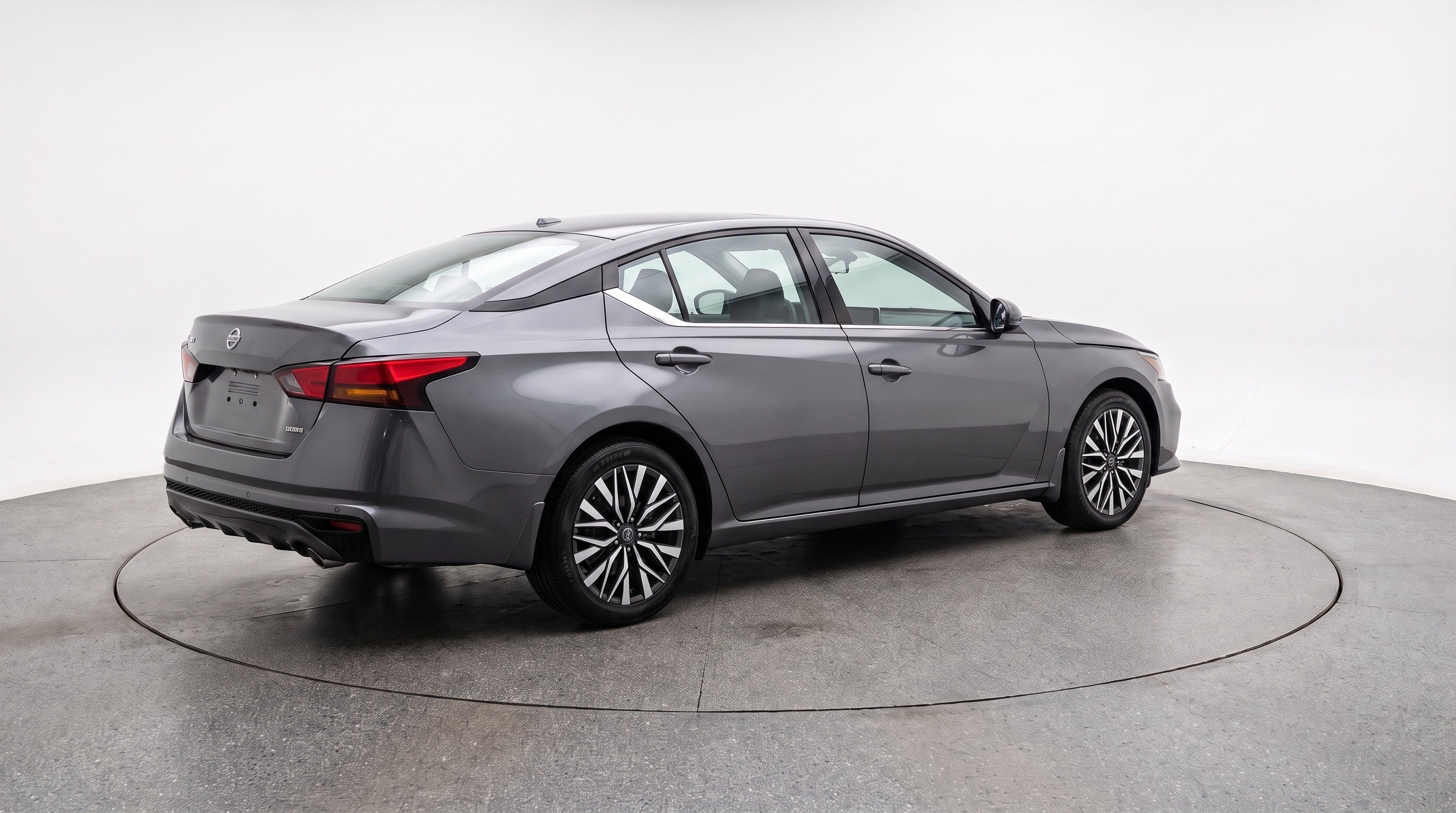 Thumbnail: 2025 Nissan Altima - 9