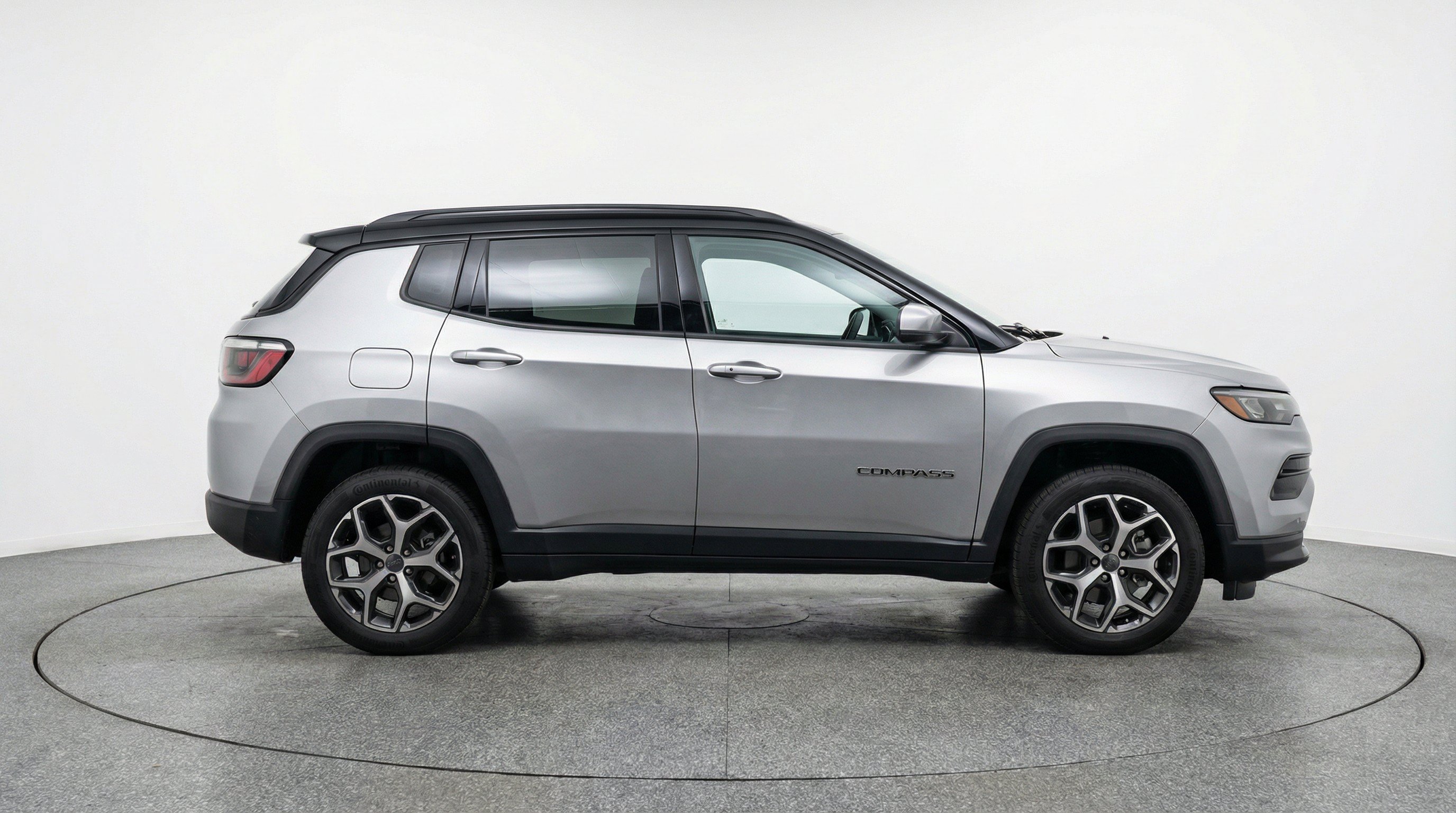 Thumbnail: 2025 Jeep Compass - 10