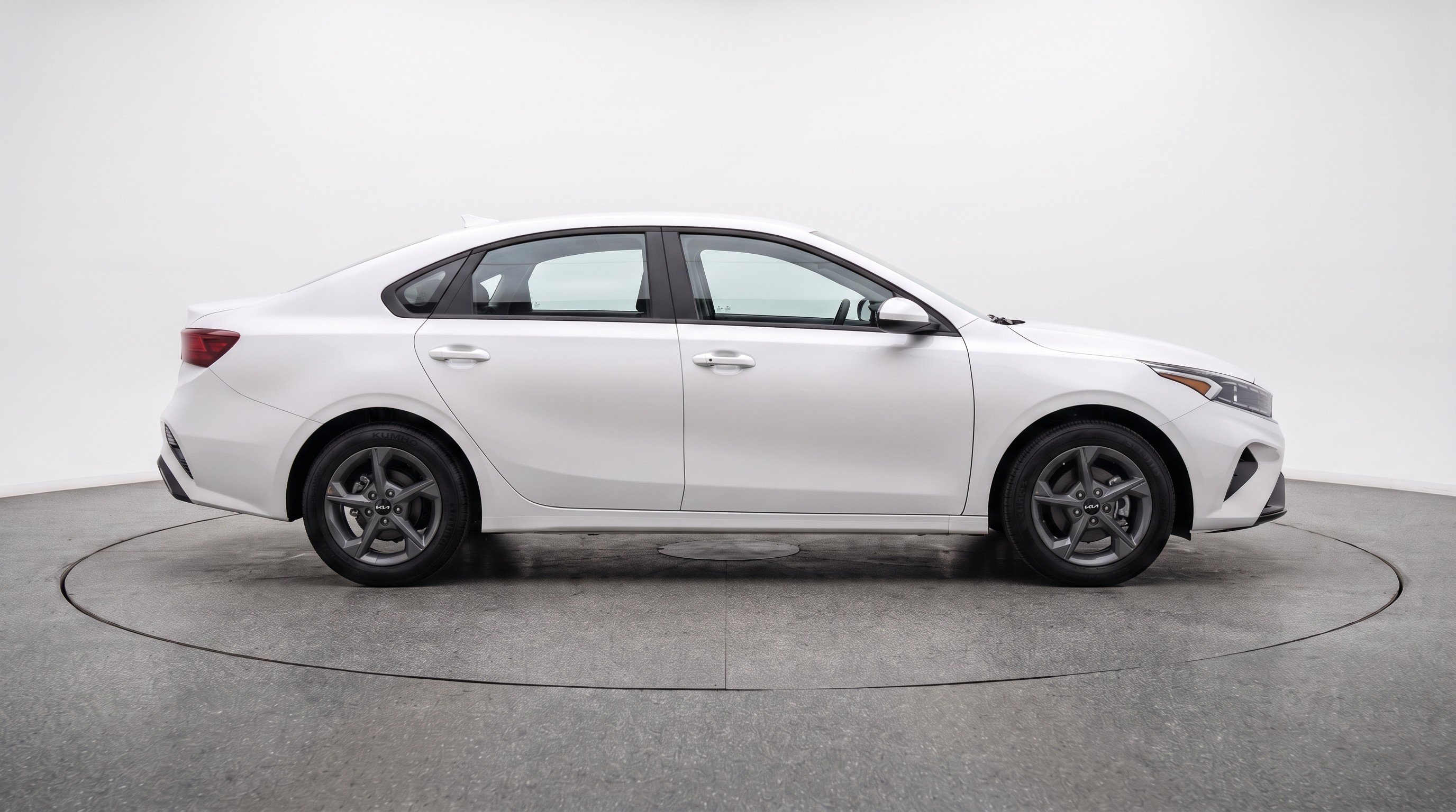 Thumbnail: 2026 Kia K4 - 10
