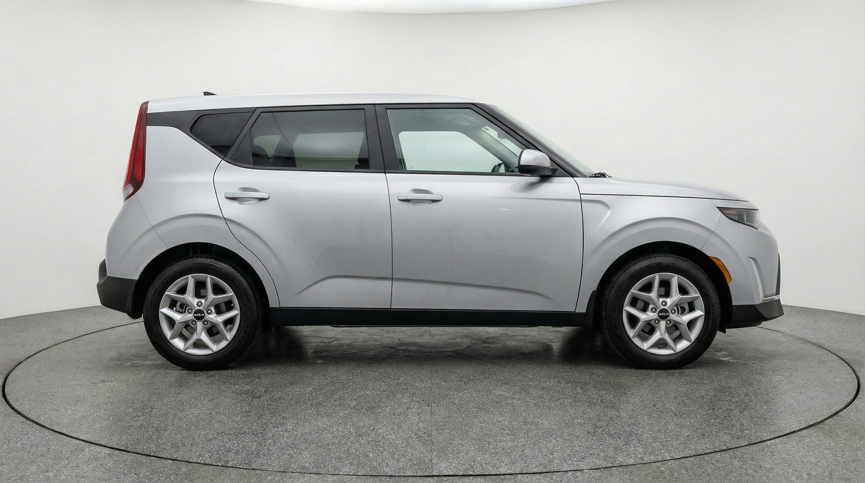 Thumbnail: 2025 Kia Soul - 10