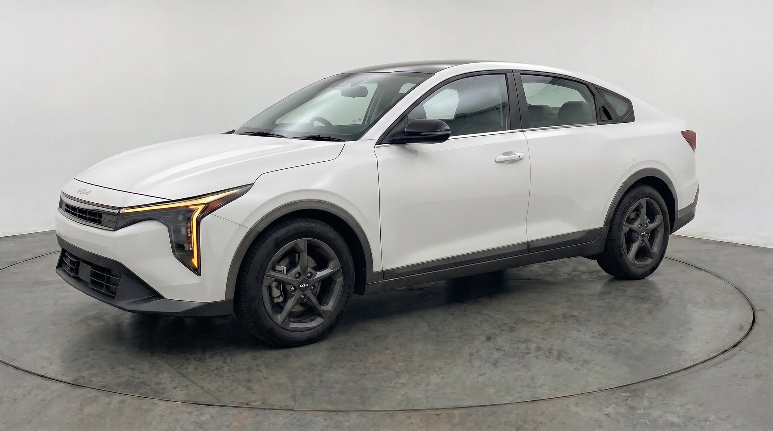 Thumbnail: 2026 Kia K4 - 3