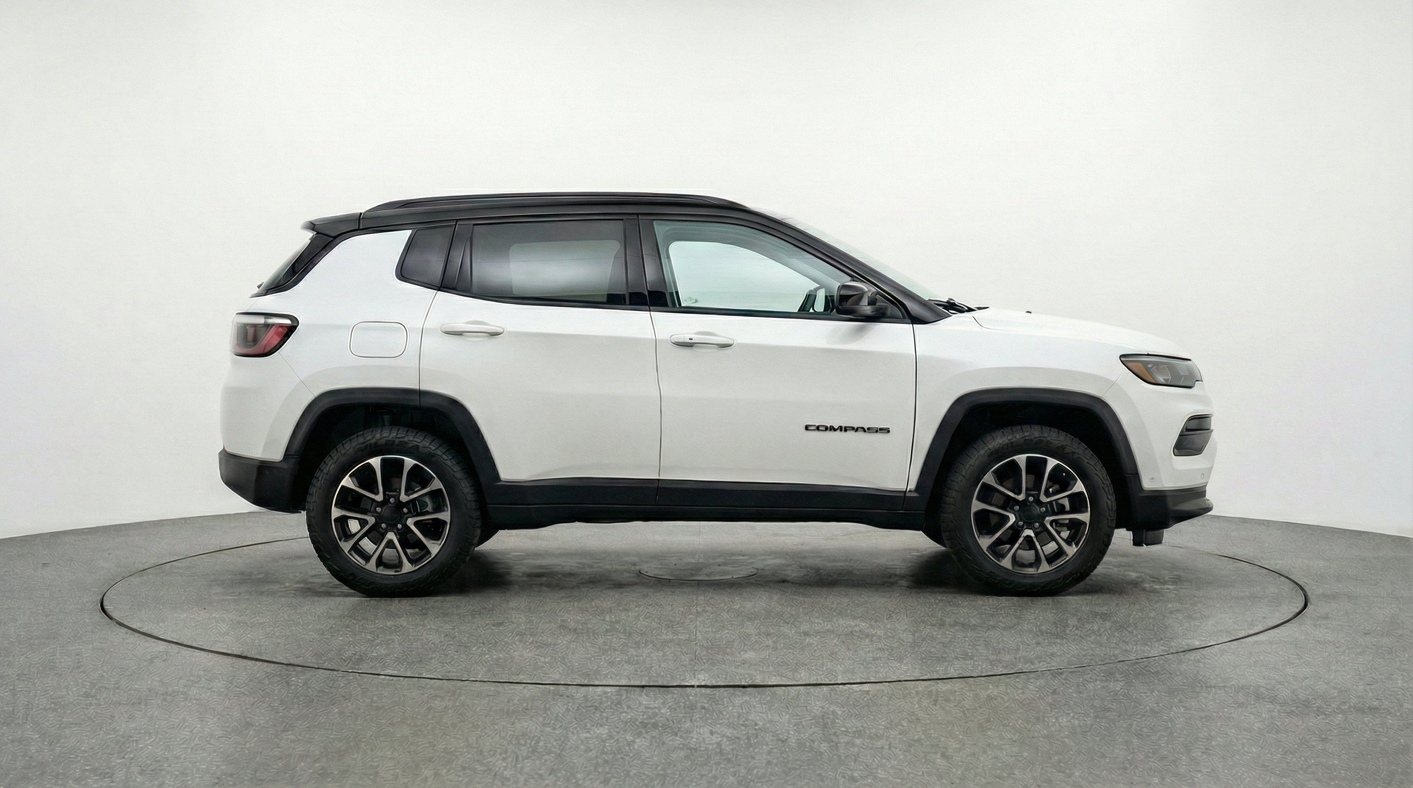Thumbnail: 2025 Jeep Compass - 10