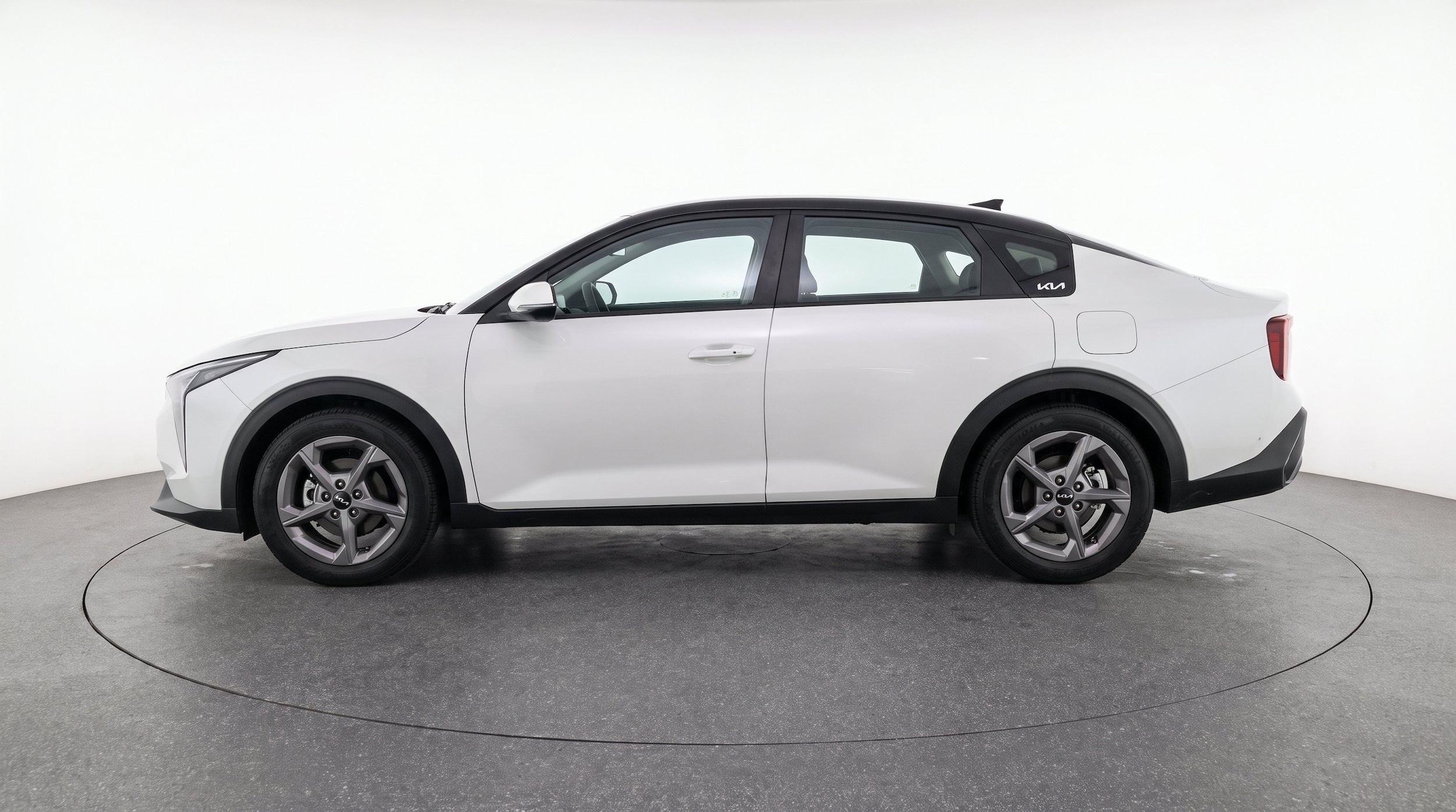 Thumbnail: 2026 Kia K4 - 5