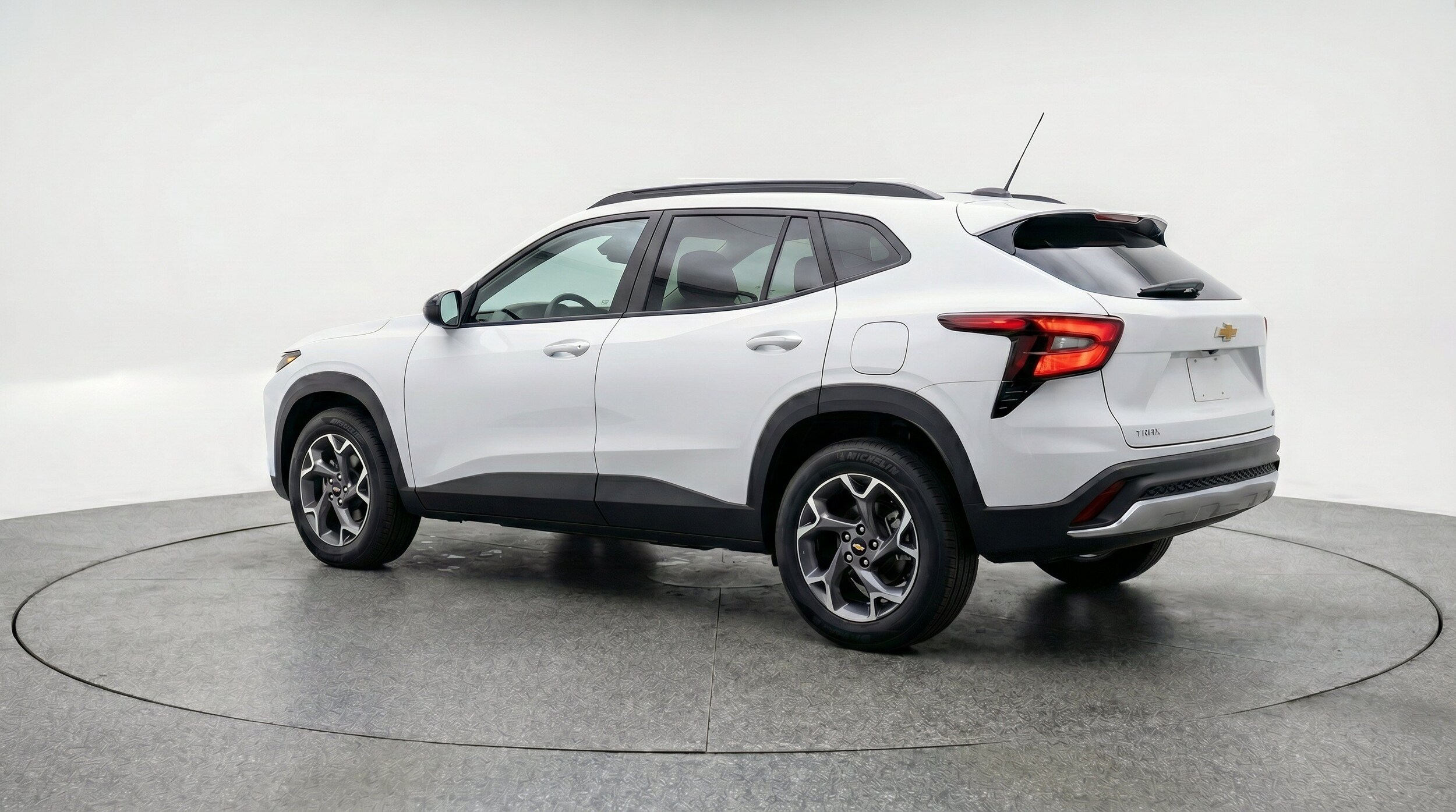 Thumbnail: 2025 Chevrolet Trax - 6