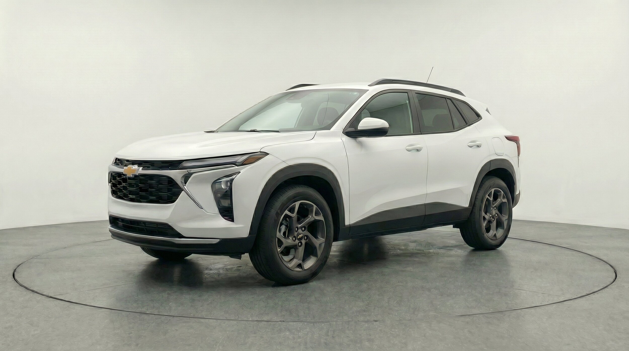 Thumbnail: 2025 Chevrolet Trax - 3
