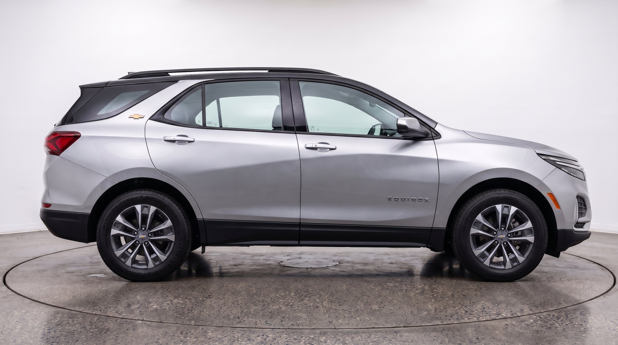 Thumbnail: 2025 Chevrolet Equinox - 10