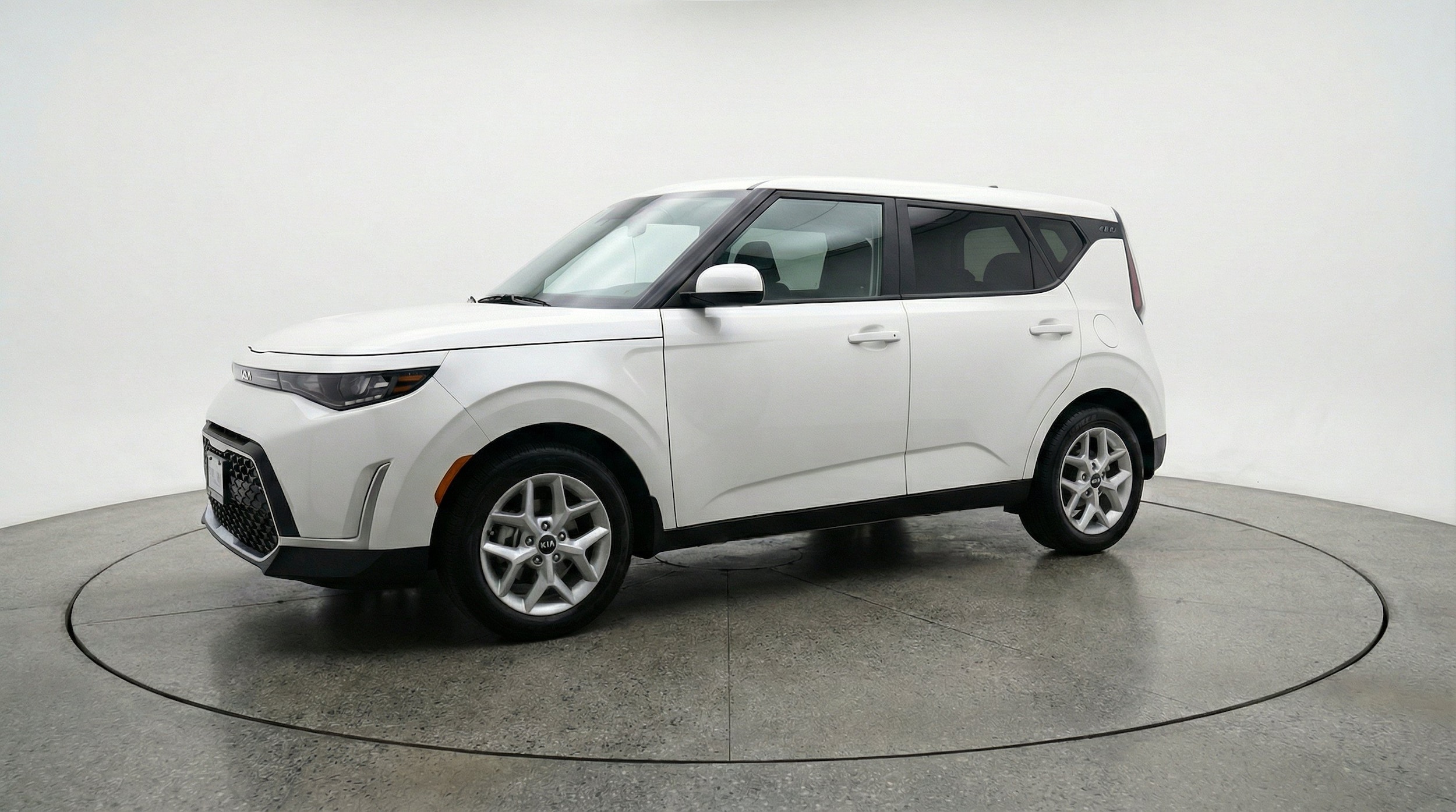 Thumbnail: 2025 Kia Soul - 3