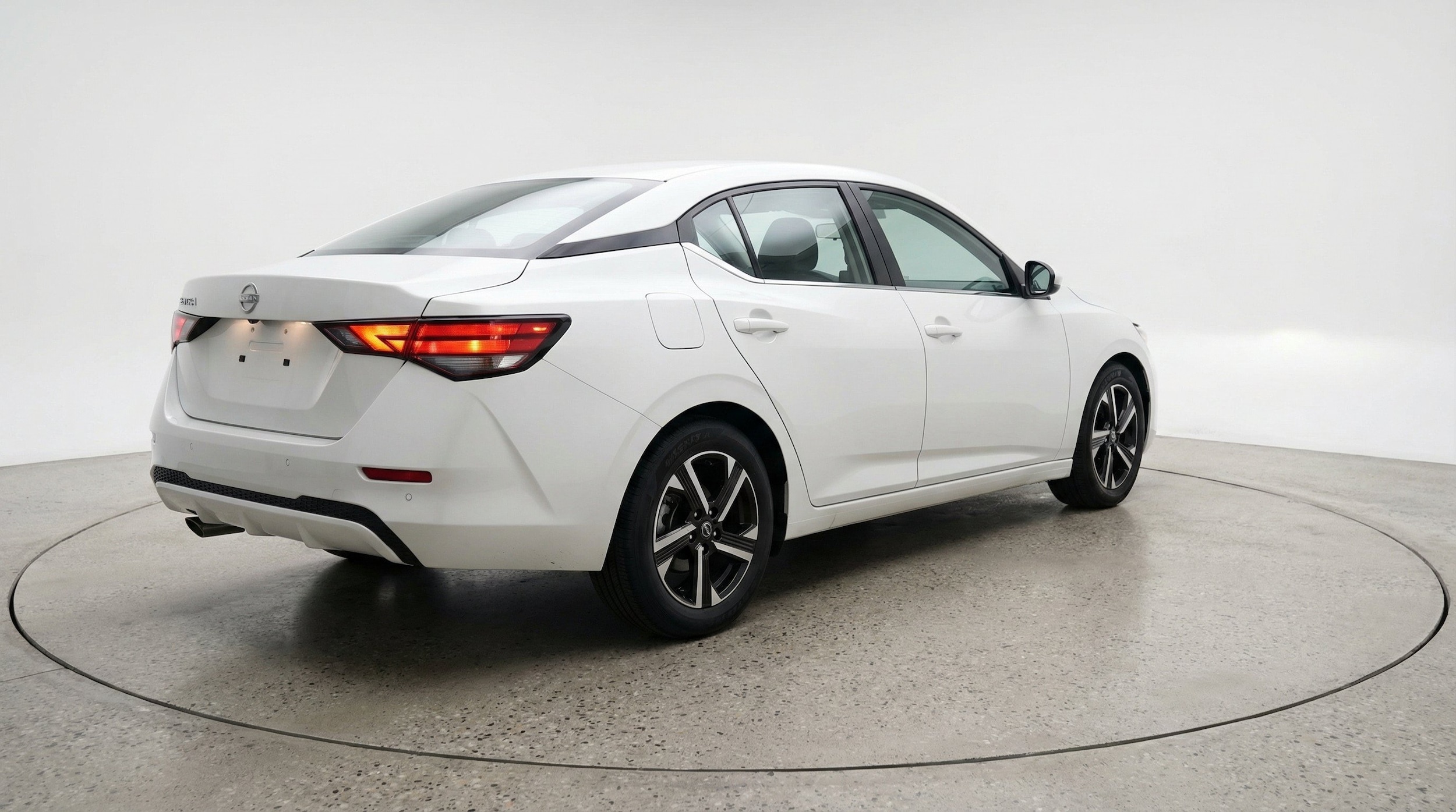 Thumbnail: 2025 Nissan Sentra - 9