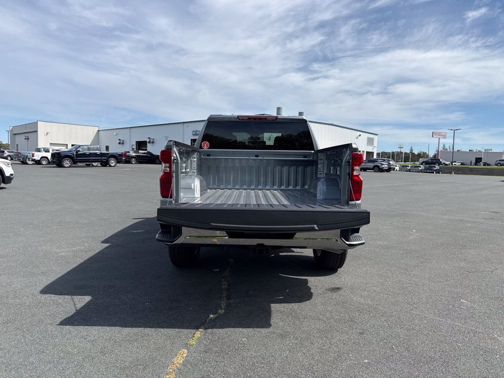 2026 Chevrolet Silverado 1500 LT - Photo 17