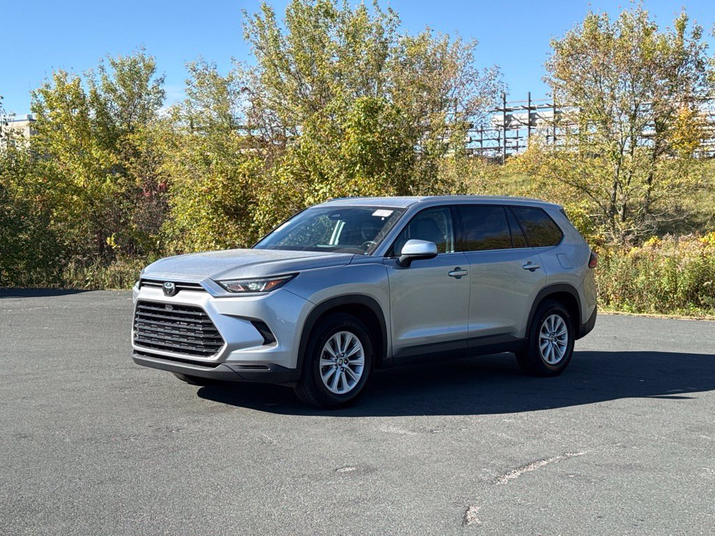 Used 2025 Toyota Grand Highlander XLE