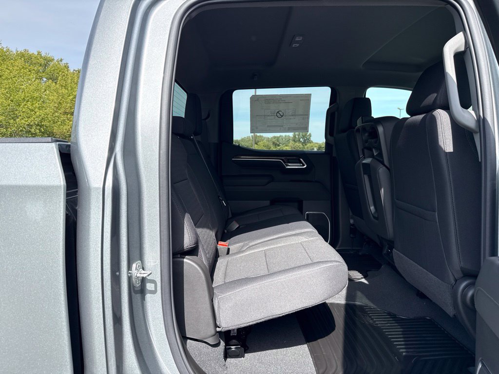 2026 Chevrolet Silverado 1500 LT - Photo 11