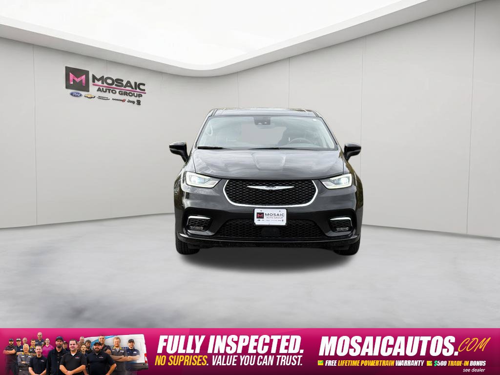 Used 2023 Chrysler Pacifica Plug-In Hybrid Touring L Van Passenger Van