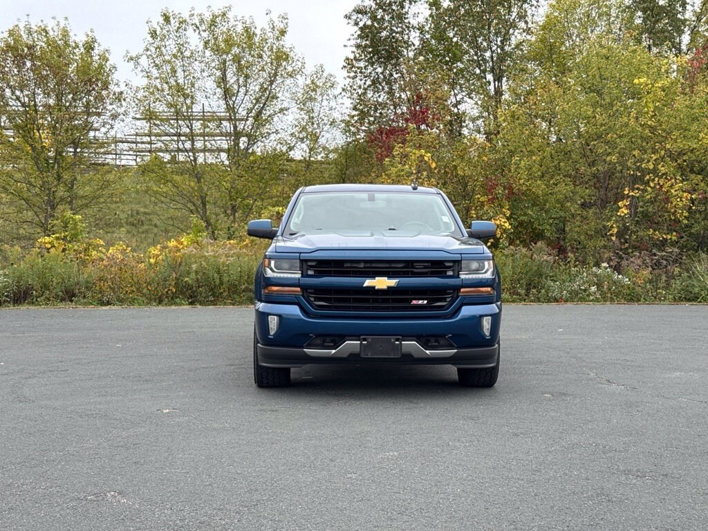 Used 2017 Chevrolet Silverado 1500 LT Truck Crew Cab