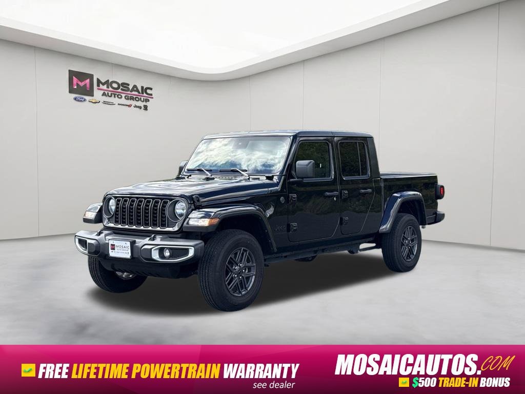Used 2025 Jeep Gladiator Sport Truck Crew Cab