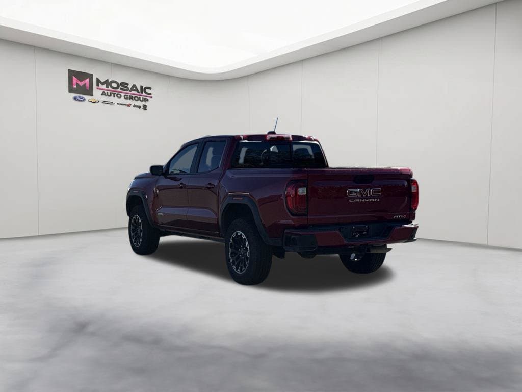 2026 GMC Canyon AT4 - Photo 7