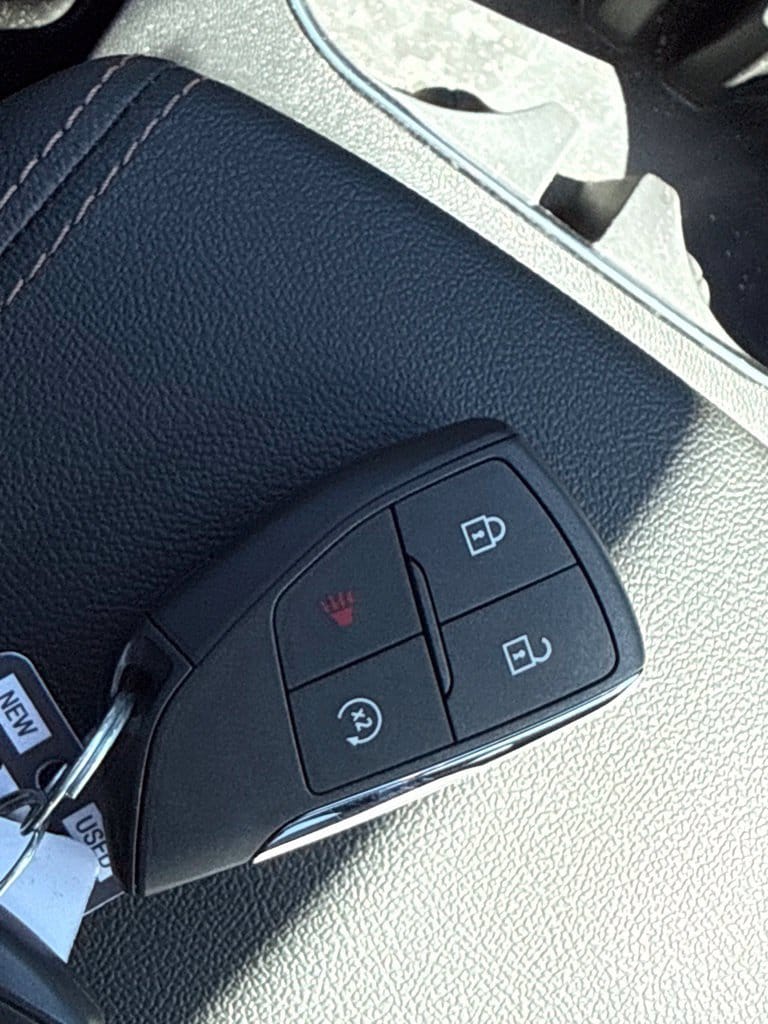 2026 GMC Canyon AT4 - Photo 22
