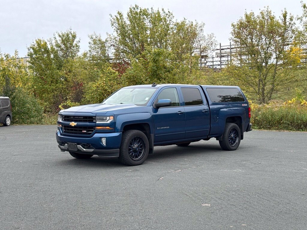 Used 2017 Chevrolet Silverado 1500 LT Truck Crew Cab