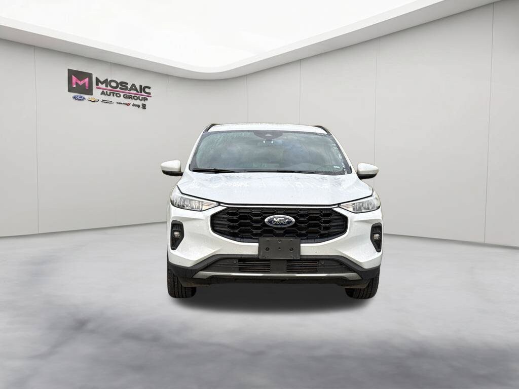 Used 2025 Ford Escape ST-Line Select SUV