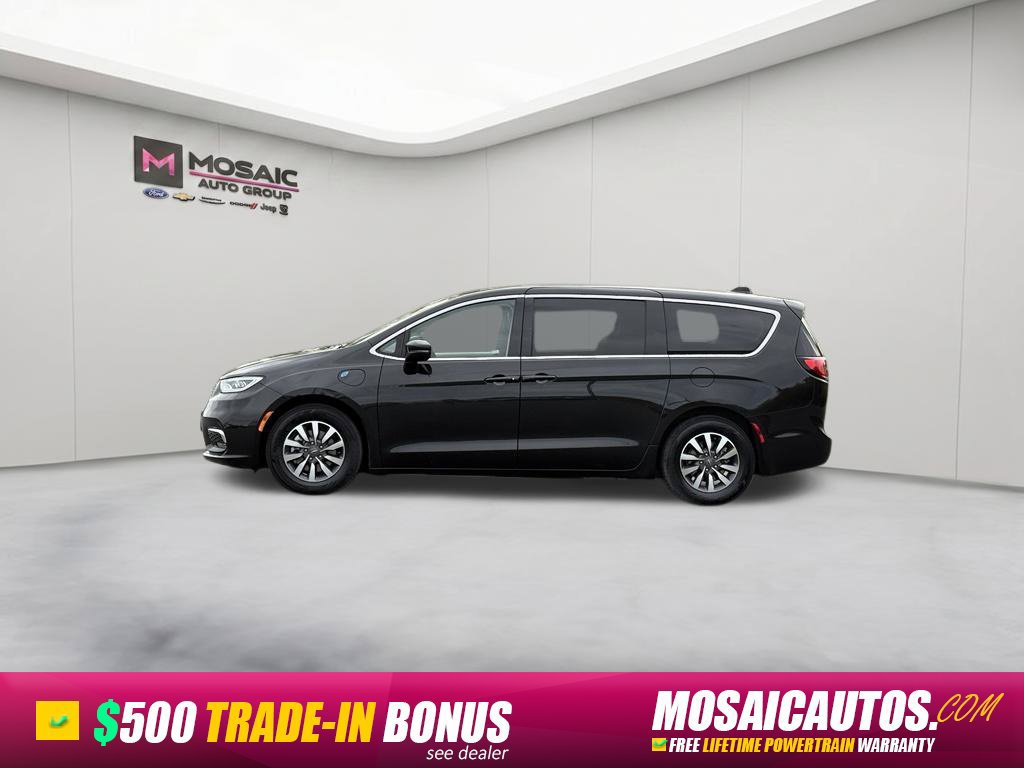 Used 2023 Chrysler Pacifica Plug-In Hybrid Touring L Van Passenger Van
